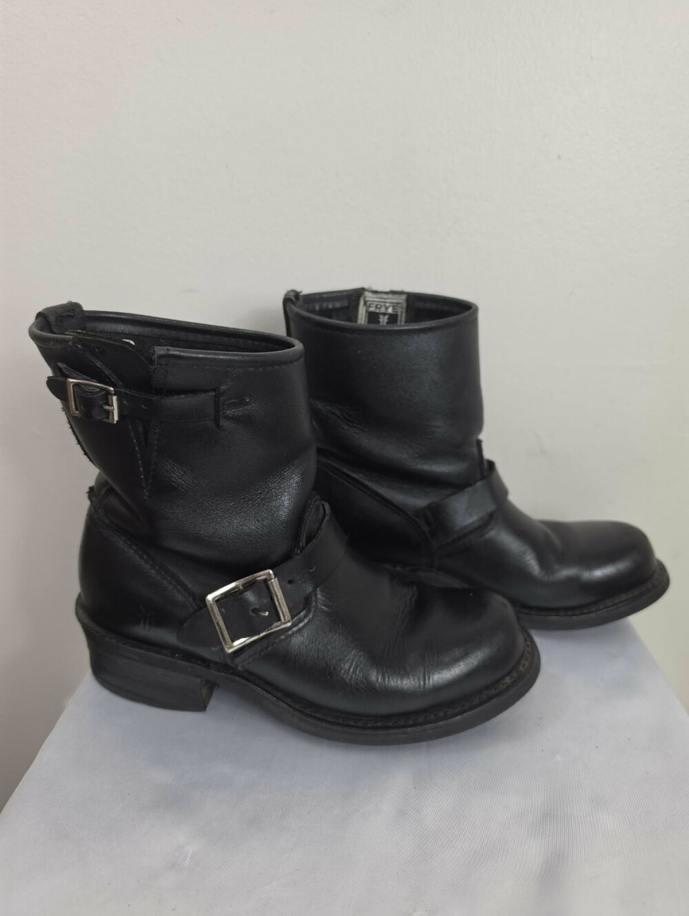 Frye Veronica Black Leather Engineer Boots Size 6,5
